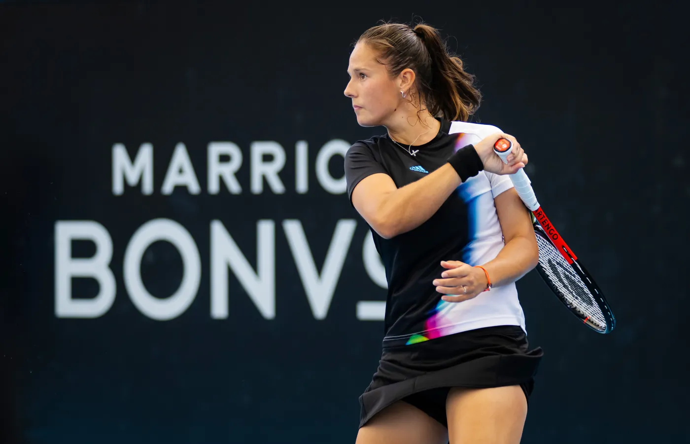 Kasatkina i Bencic w finale turnieju w Adelajdzie. Rywalki oddały mecze walkowerem