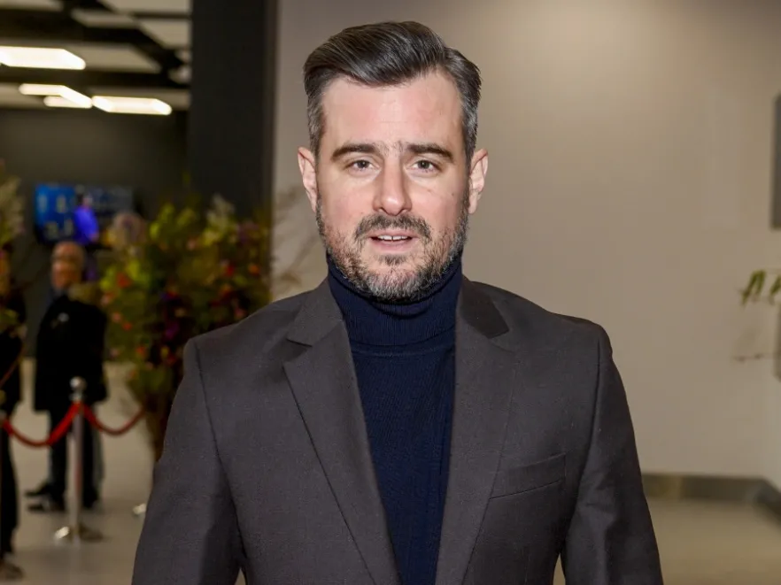 Zmiana profesji? Antoni Pawlicki krytykuje rząd i opozycję i informuje, że wchodzi do polityki