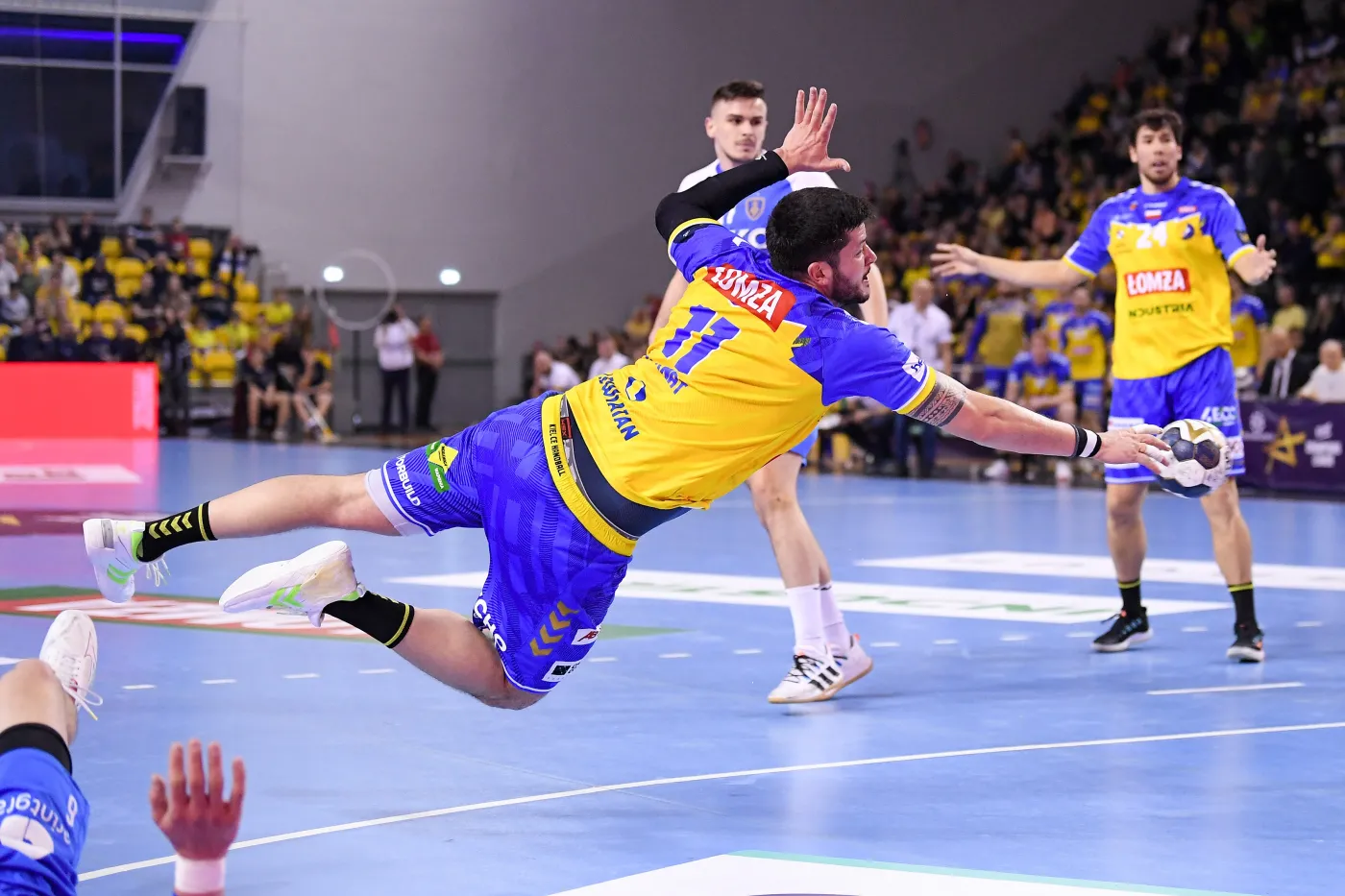 Liga Mistrzów: Industria Kielce bez szans w starciu z THW Kiel