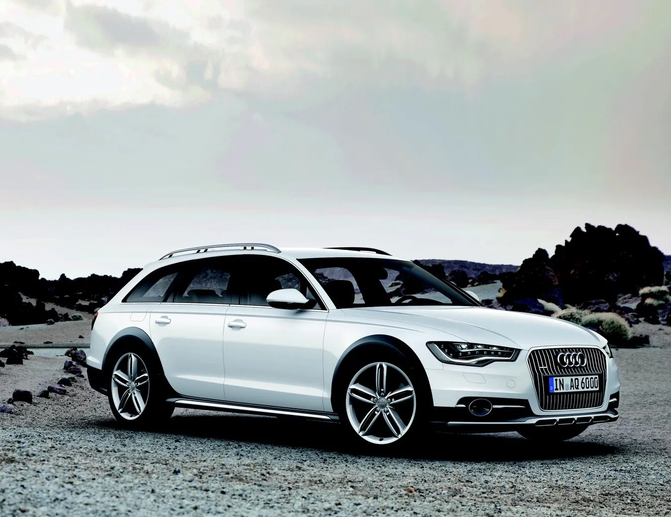 2951407-audi-a6-allroad.jpg