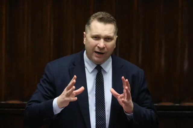 Czarnek:  Organicznie brzydzę się chamstwem i prostactwem, które jest uprawiane przez opozycję