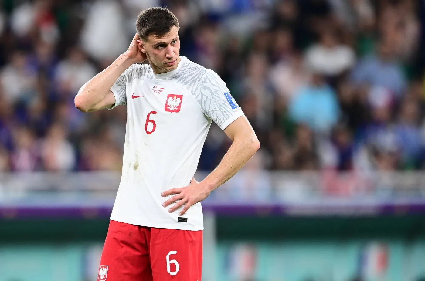 Krystian Bielik stacił zęby. Reprezentant Polski kopnięty w twarz przez rywala [FOTO]