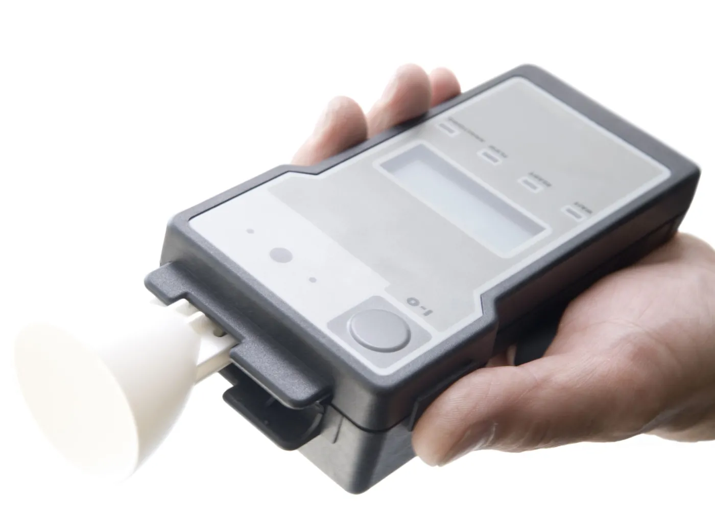 Alkomat już od 6 zł? Branża odpowiada na rządowe plany walki z pijanymi kierowcami 