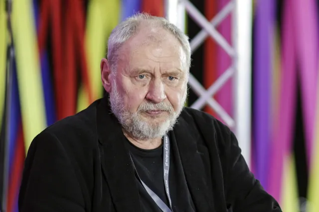 Andrzej Grabowski o fałszywych newsach o jego śmierci: Nie bardzo się tym przejmuję, bo żyję