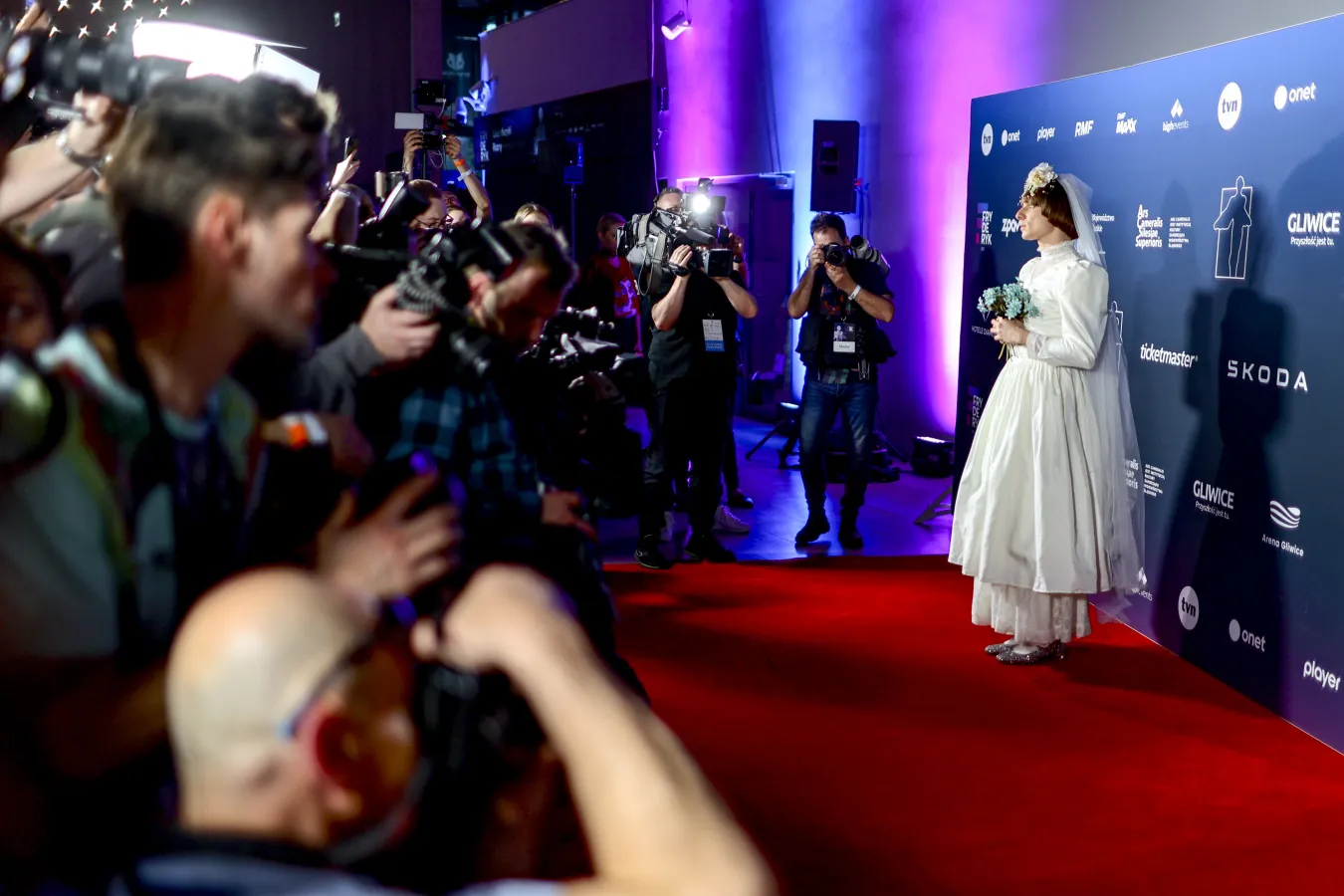 Fryderyki 2023. Internauci skrytykowali stylizację Ralpha Kamińskiego. "Po co ten cyrk" [FOTO]