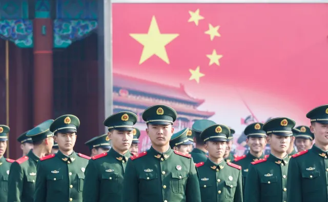 Chiny zmieniają zasady poboru do wojska. "Osobny rozdział"