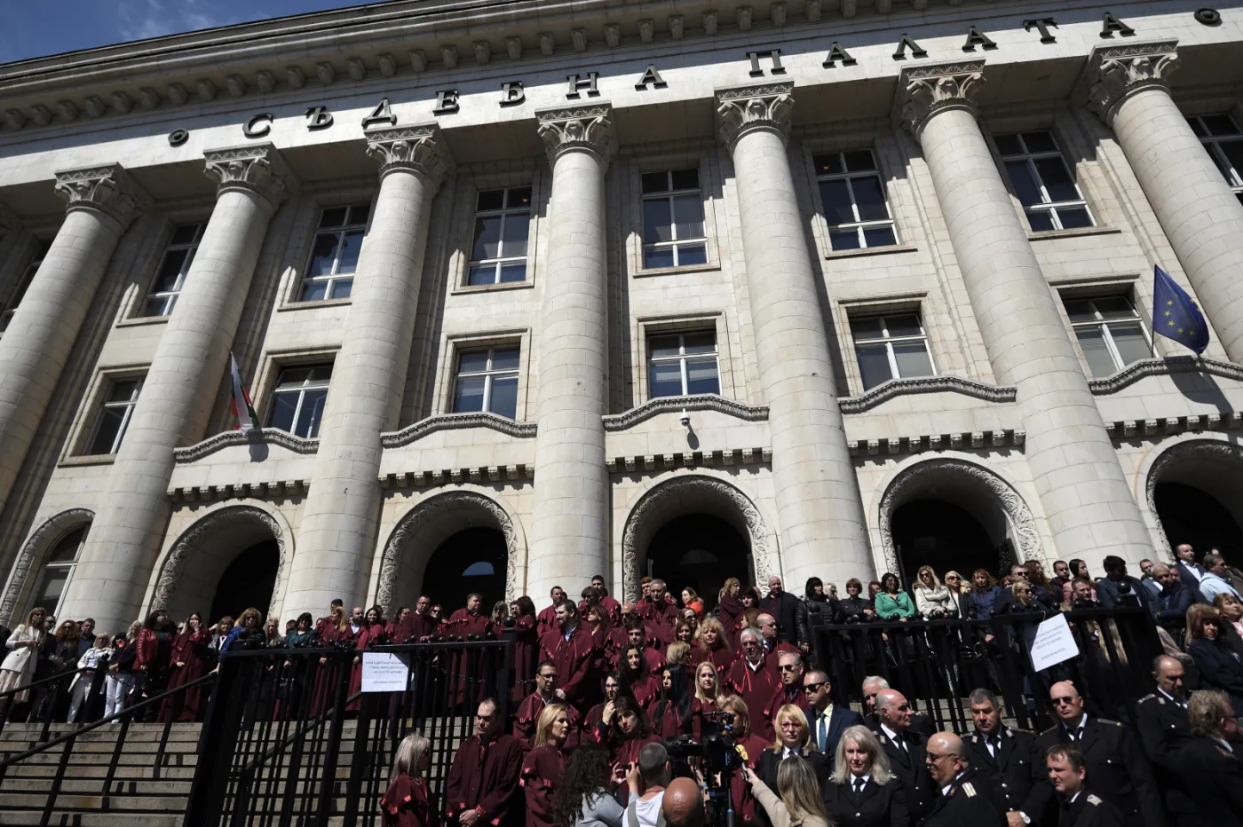 Szef MSW Bułgarii: Mamy podejrzanych o zamach na prokuratora generalnego