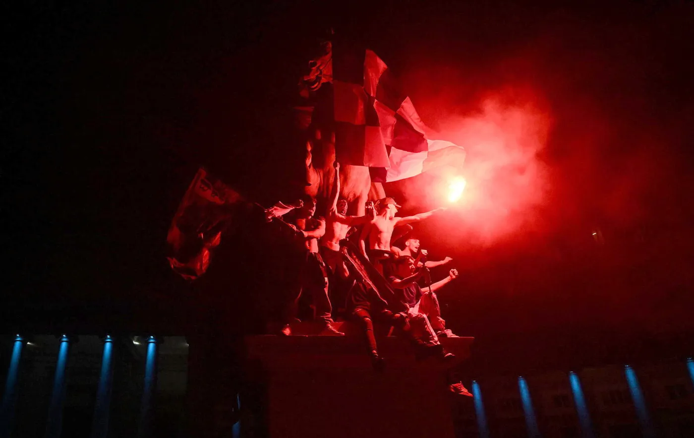 Tragiczny finał świętowania mistrzostwa w Neapolu. Jedna osoba nie żyje, sześć rannych