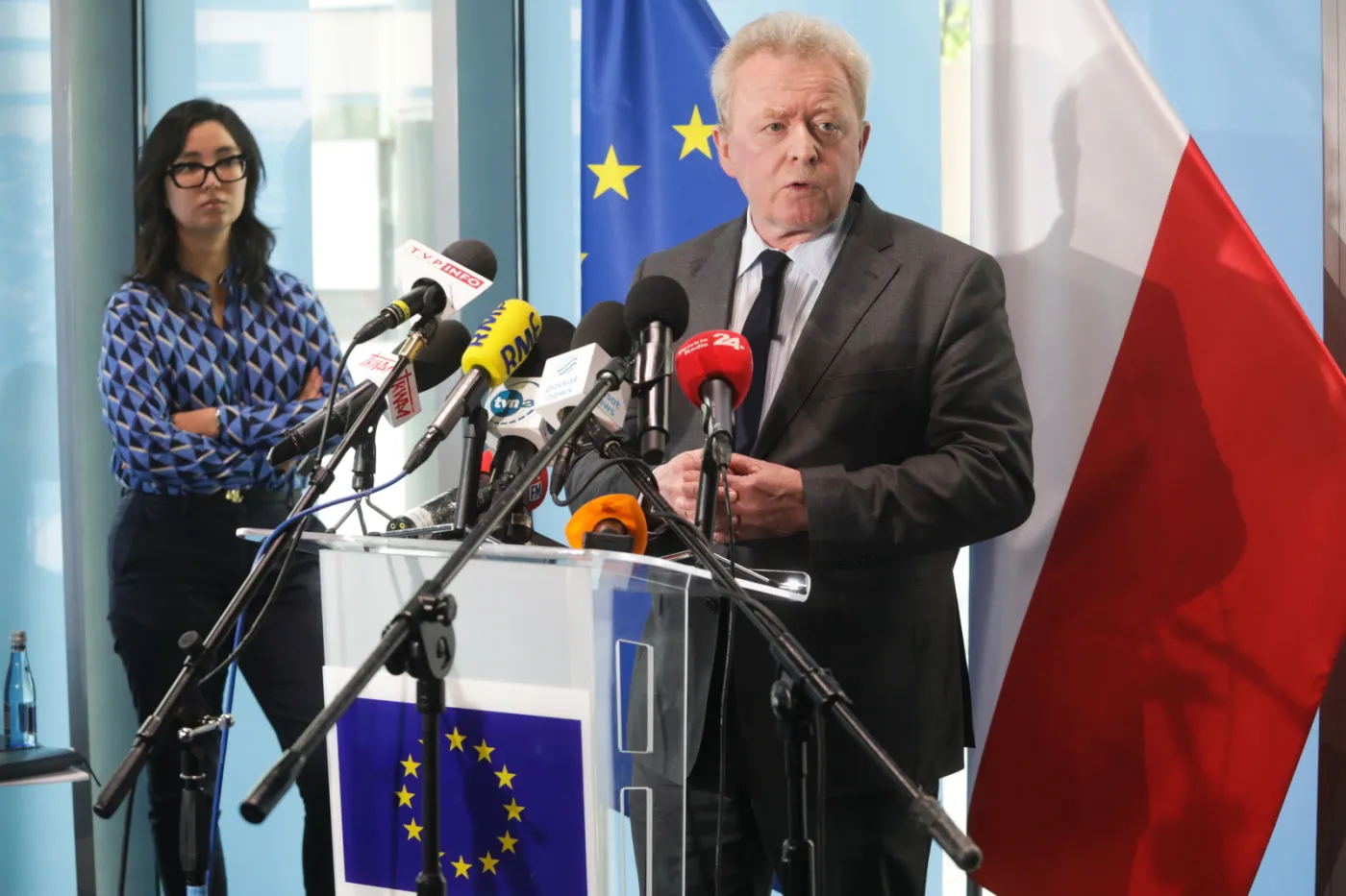 "Zareagowałem w porę. Kryzys był nieuchronny". Unijny komisarz ds. rolnictwa tłumaczy...