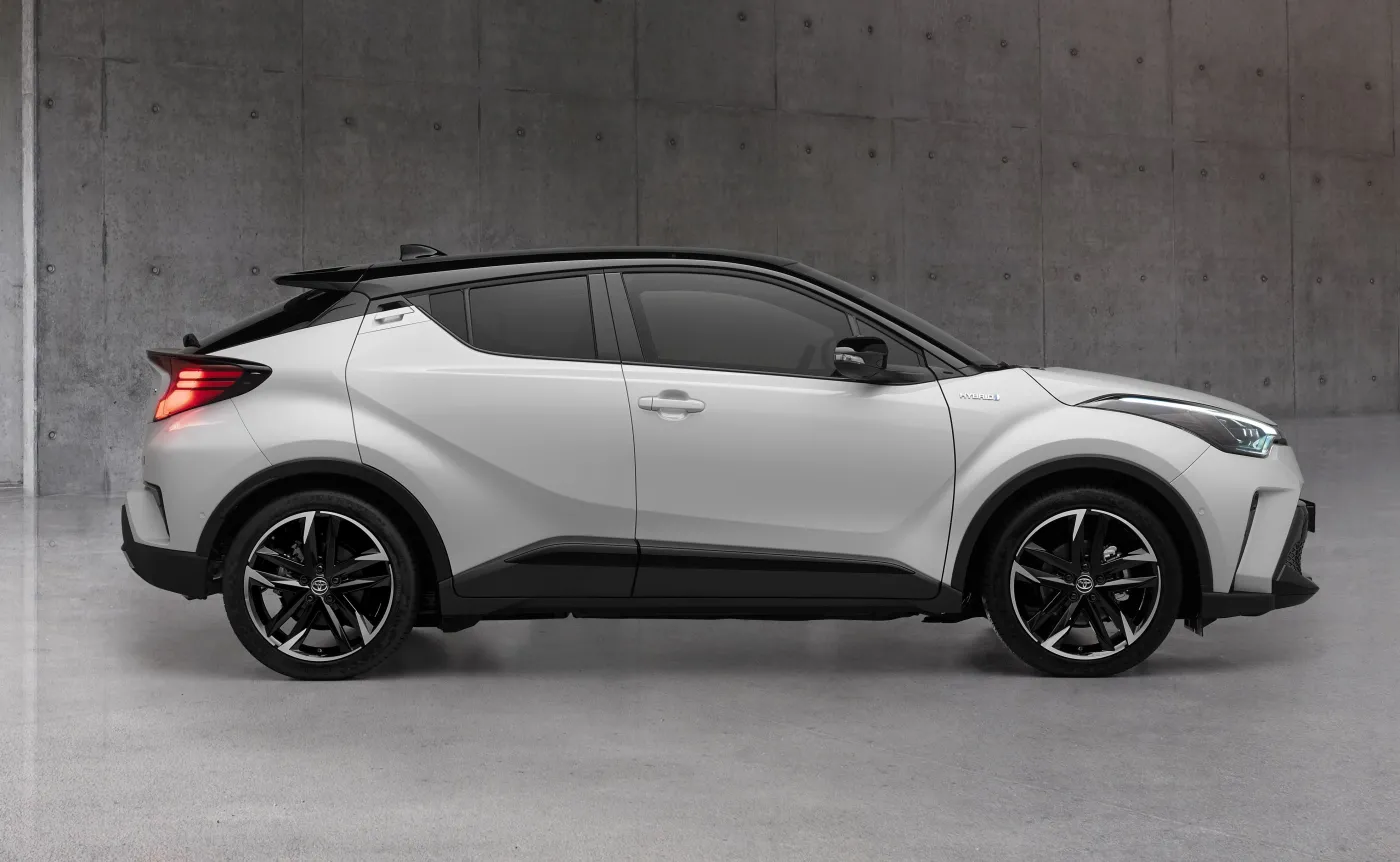 toyota-chr-2021-28304514.jpg