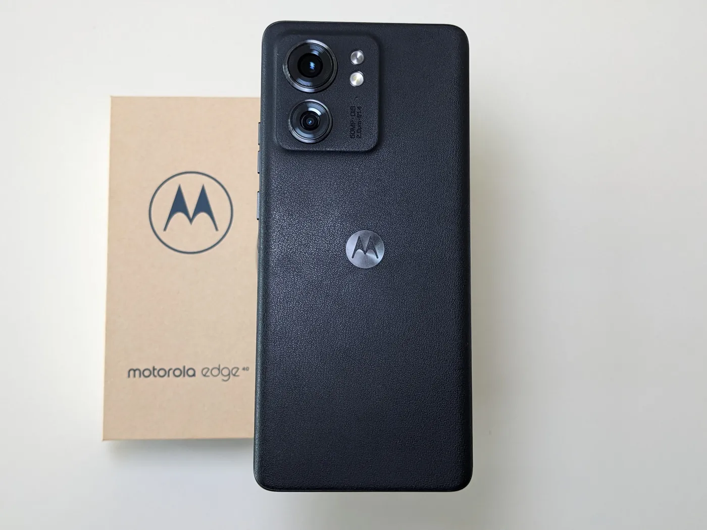 motorola-edge-40-37805623.jpg