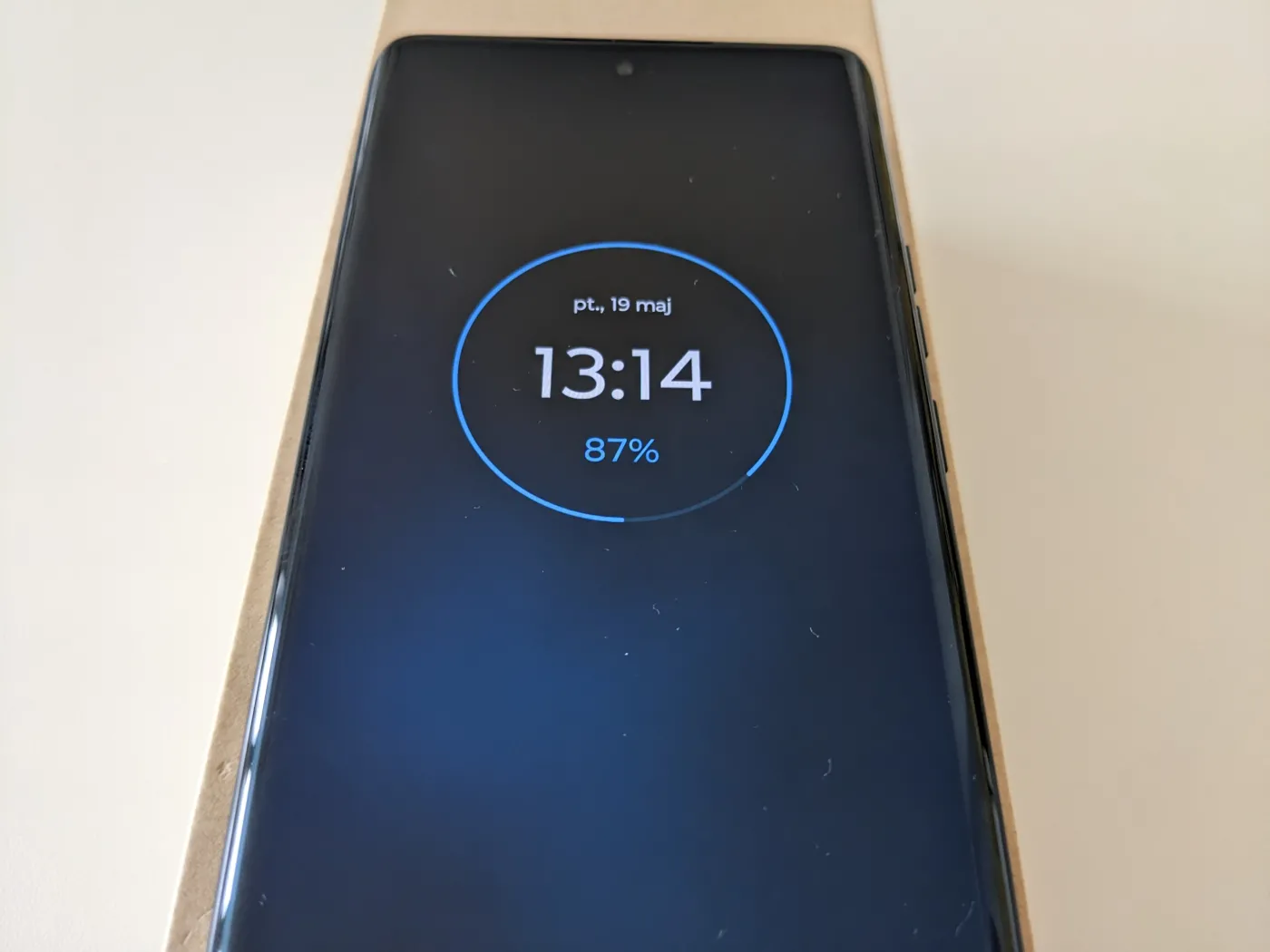 motorola-edge-40-37805671.jpg