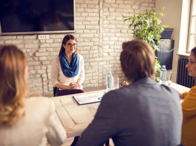 Oto jedna z najbardziej pożądanych cech kandydata na rynku pracy. Sztuczna inteligencja może to zmienić!