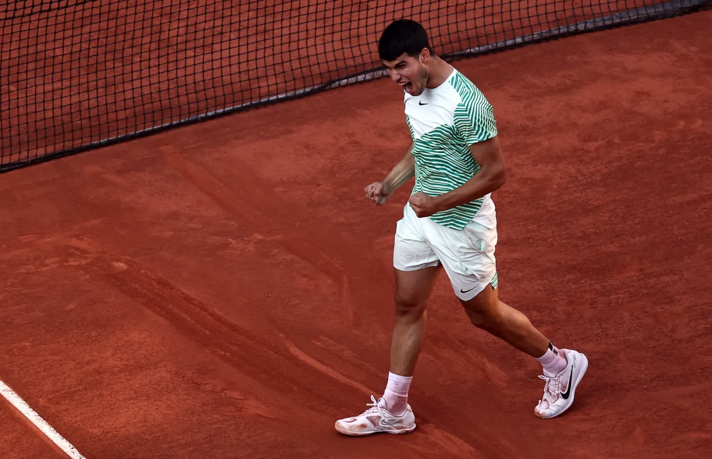 Lider rankingu Alcaraz w ćwierćfinale French Open