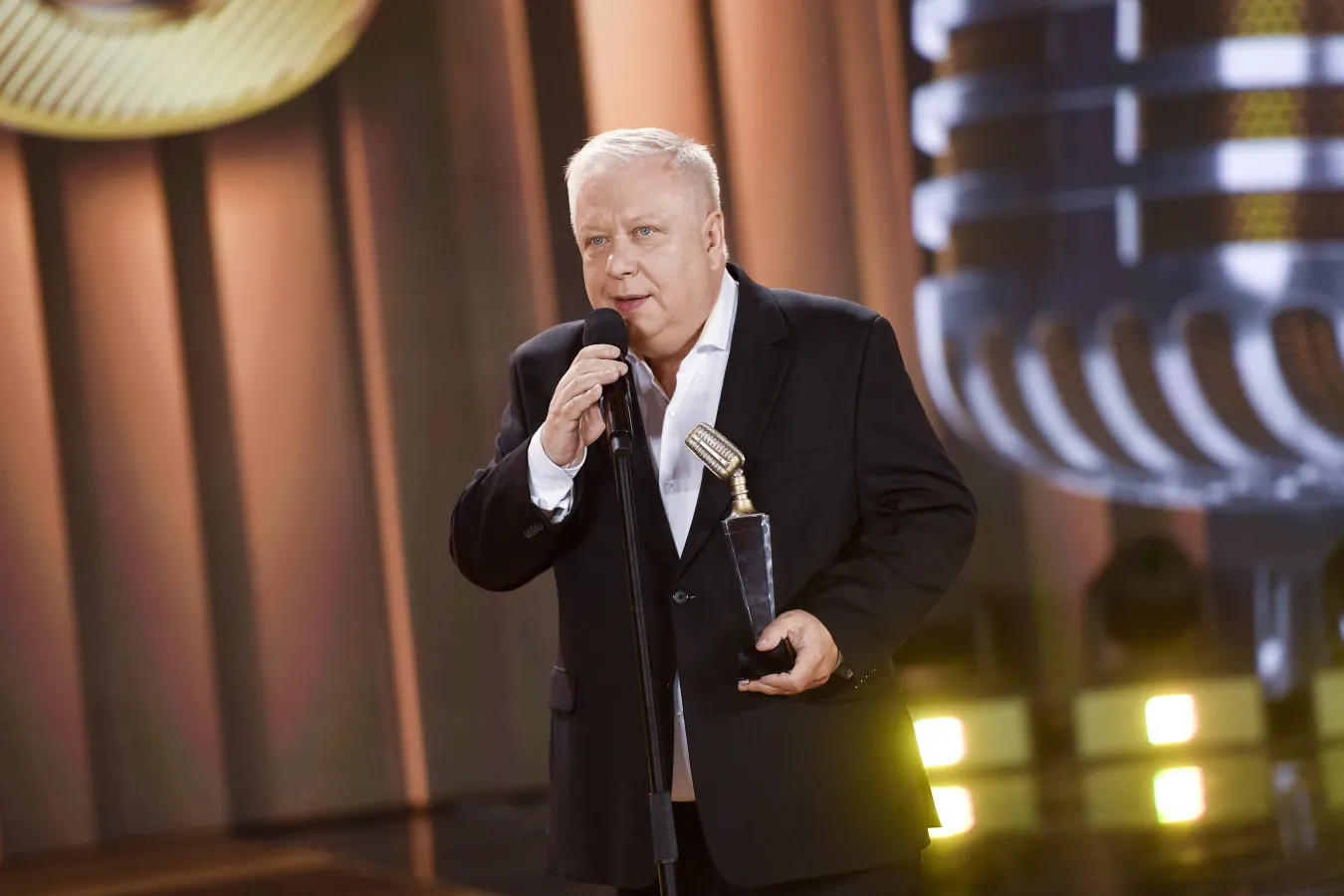 Tego o gwieździe TVP nie wiedzieliście. "Robię to jeszcze czasem, ale coraz rzadziej"