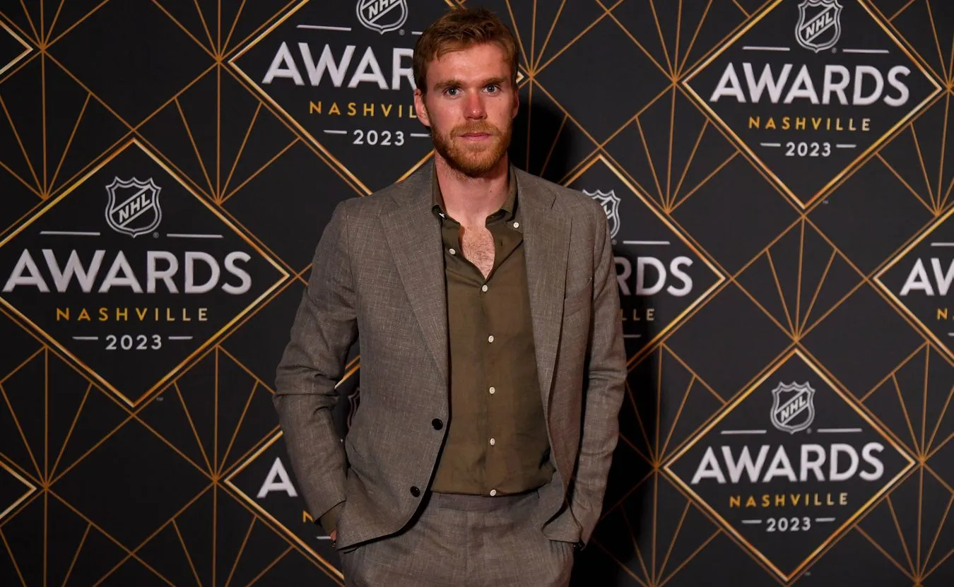 McDavid po raz trzeci z MVP sezonu NHL