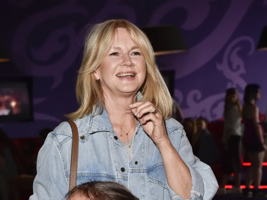 Ona wie, co dobre! Grażyna Torbicka młodzieżowo zinterpretowała modowy minimalizm [FOTO]