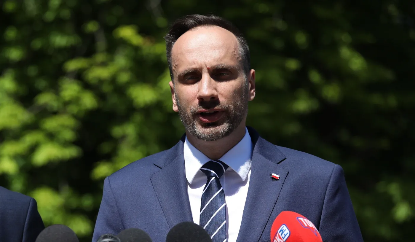 Janusz Kowalski: My bronimy kobiet, Donald Tusk chce zabijać dzieci