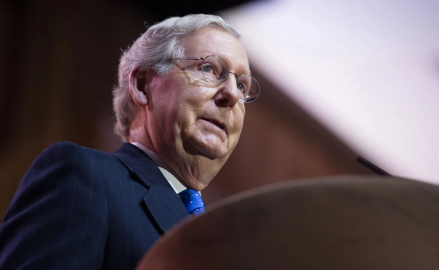 "Ponury żniwiarz", "Bogaty Mitch", "Moscow Mitch". Król prawej strony Kapitolu