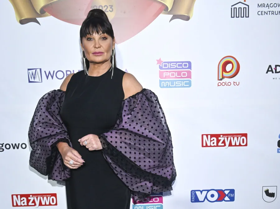 "Ciało super, ale niech się lepiej nie uśmiecha". Internauci krytycznie o wyglądzie Iwony Pavlović [FOTO]