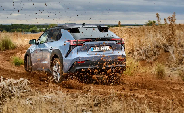 Subaru wygrało rządowy przetarg w Polsce! Japończycy zgarnęli wszystko