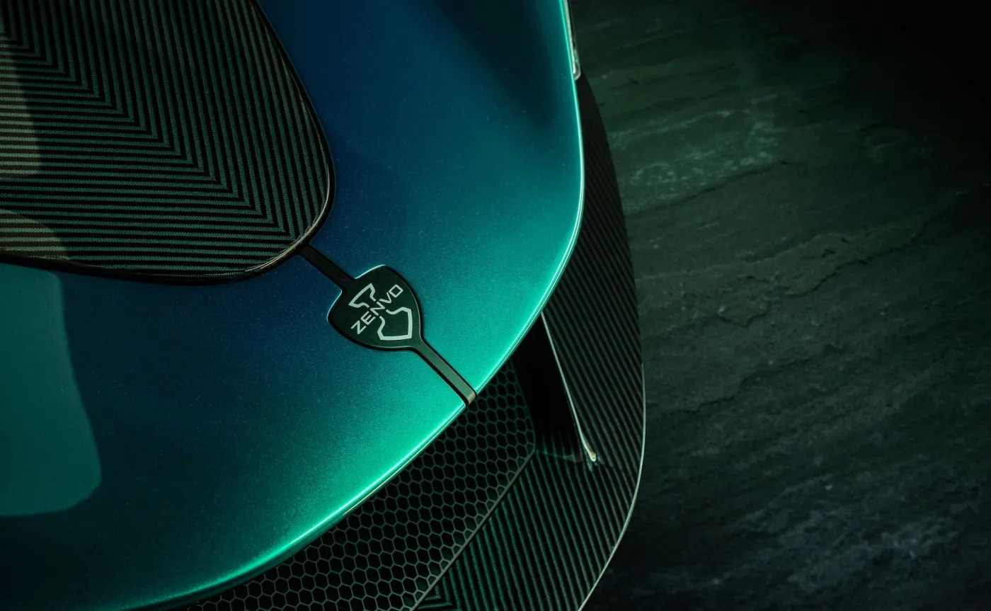 zenvo-aurora-tur-37892567.jpg