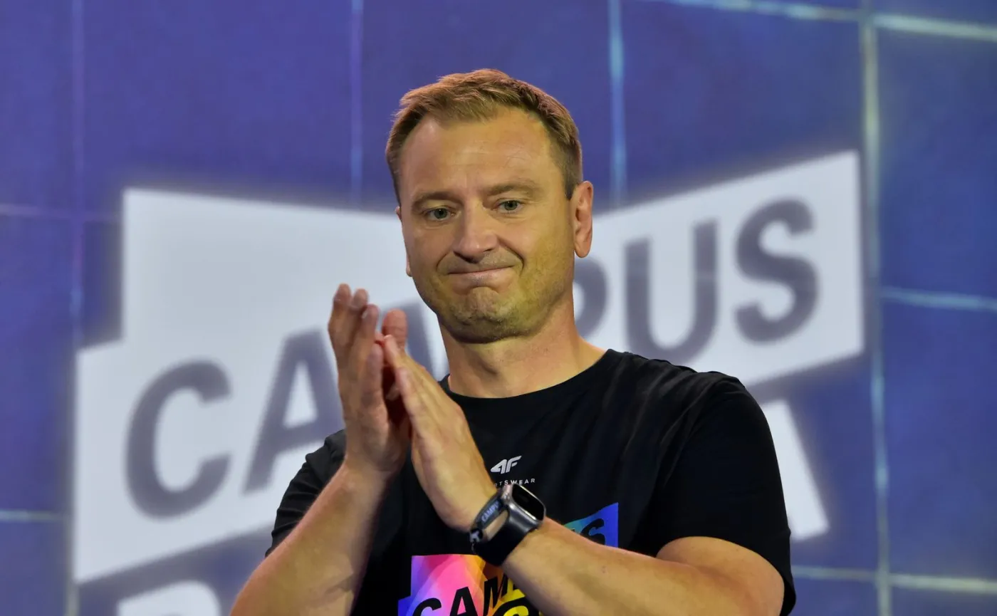 Nitras: Jeśli polska szkoła jest dobra, to dlaczego dzieci pisowców chodzą do prywatnych szkół?