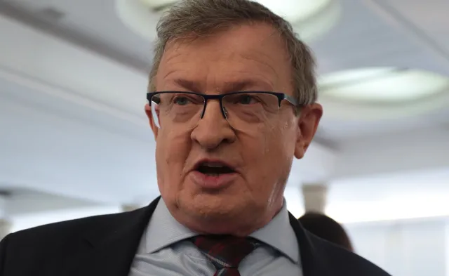 "Wszyscy będziecie siedzieć". Cymański mówi, co go spotkało przy wejściu do kościoła