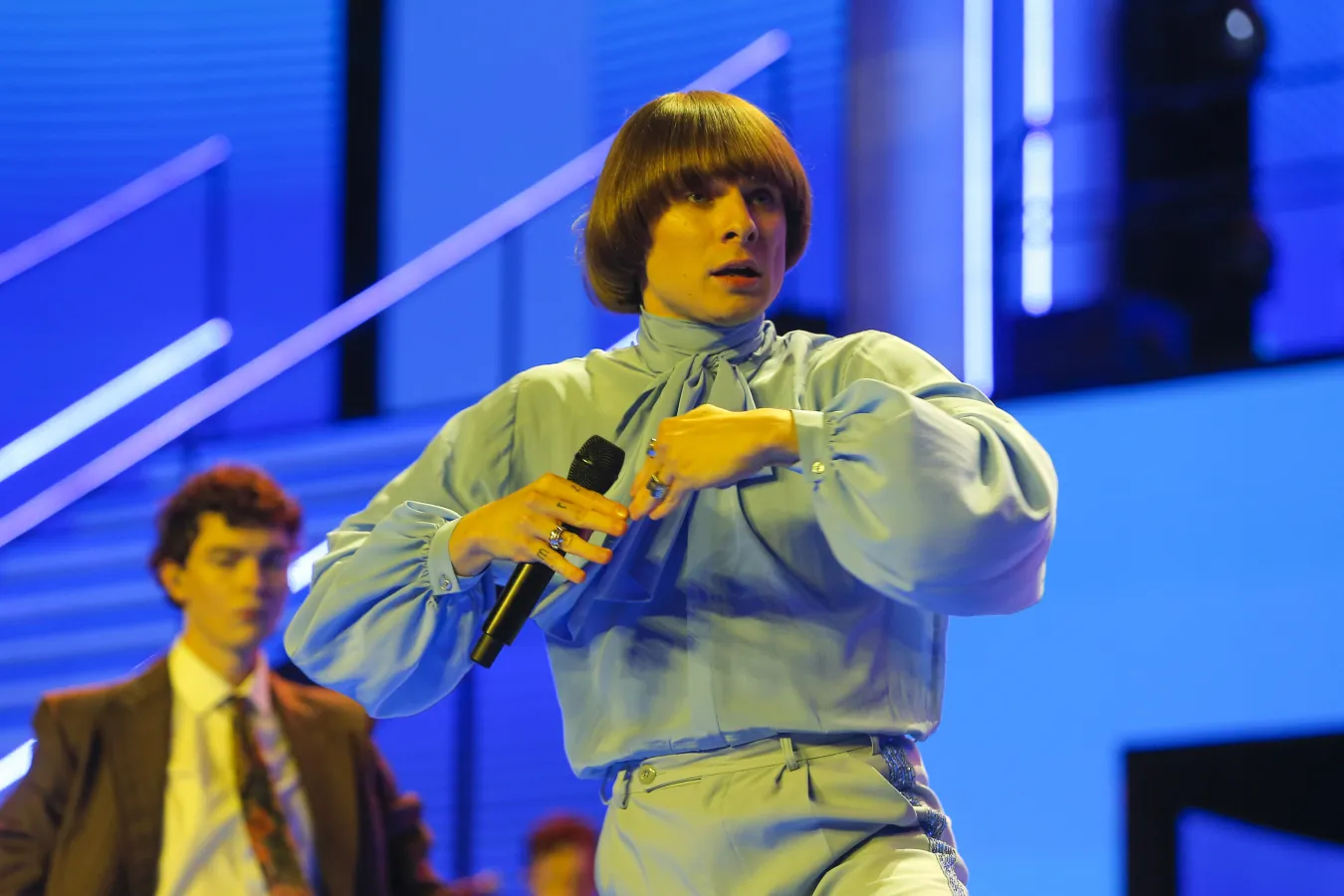 Ralph Kaminski zaśpiewał w Sopocie piosenkę Ireny Santor. "Temu Panu już dziękujemy"