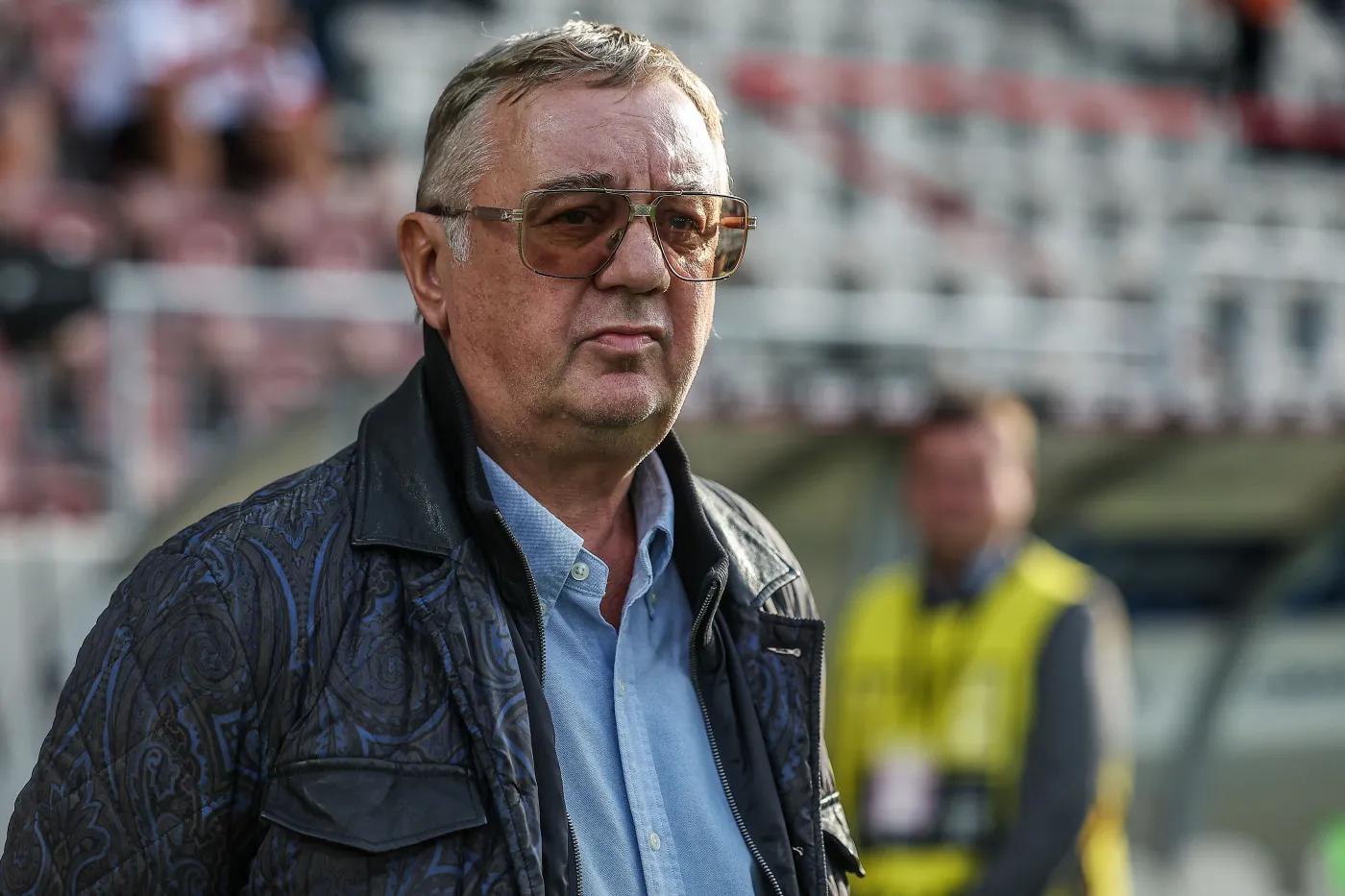 Janusz Filipiak trafił do szpitala w stanie krytycznym. "Trzymamy kciuki..."