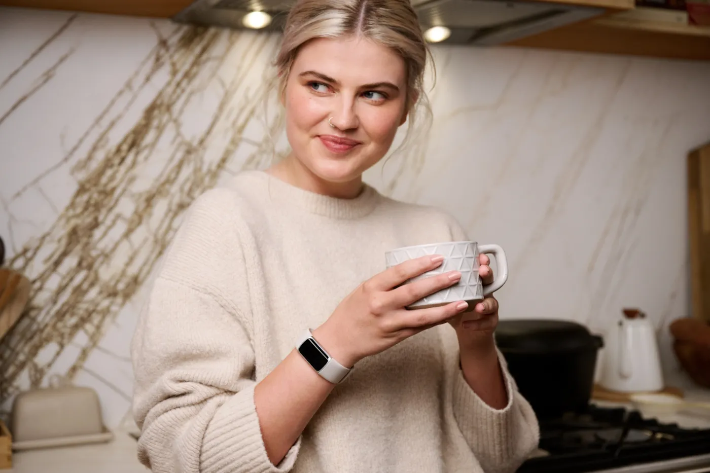 fitbit-charge-6-37939864.jpg