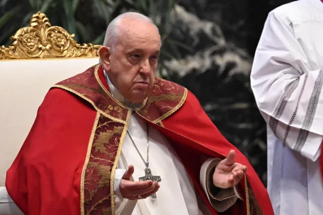 Papież Franciszek apeluje o zawieszenie broni na Bliskim Wschodzie