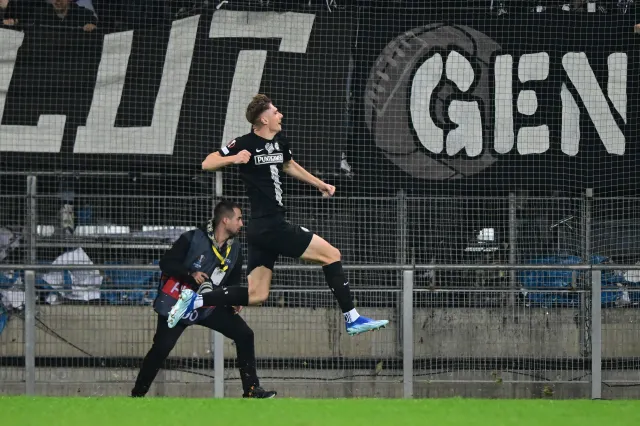 Szymon Włodarczyk uratował Sturm Graz przed porażką w Lidze Europy [WIDEO]