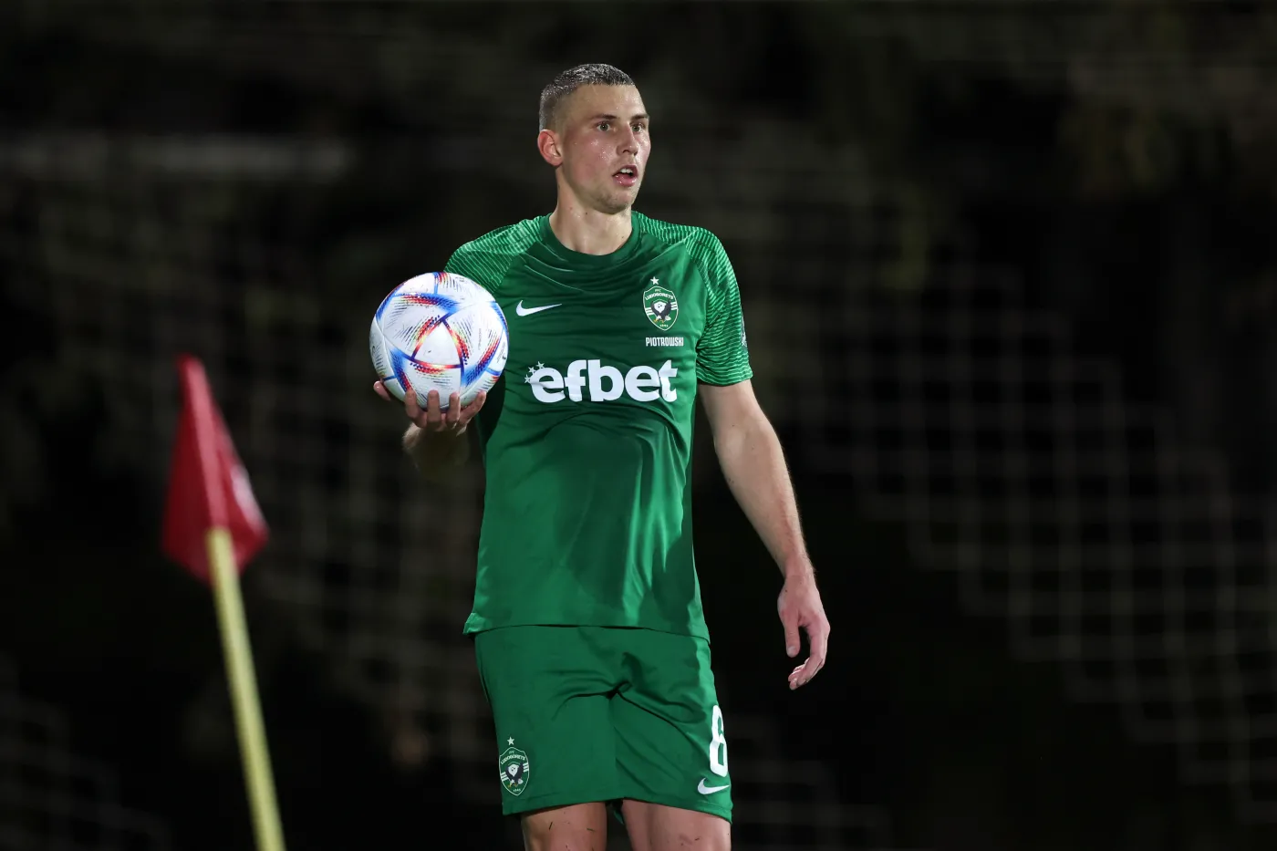 Liga Konferencji. Cudowny gol Piotrowskiego w meczu z Fenerbahce Stambuł [WYNIKI i TABELE]