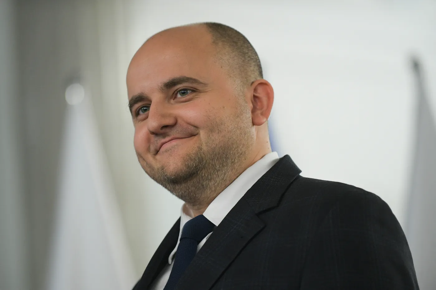 Takiego rozpoczęcia kadencji Sejmu Matecki się nie spodziewał. "Karetką z hotelu sejmowego na SOR"