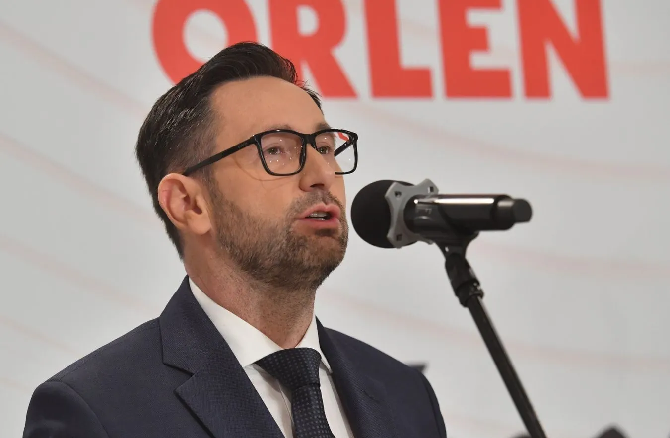 Dziennikarze odkryli, że Obajtek przepisał majątek na syna. "Sprawę kieruję na drogę prawną"