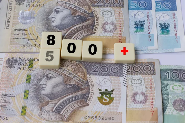 Pierwsze wypłaty 800 plus już w grudniu? To możliwe w jednym przypadku
