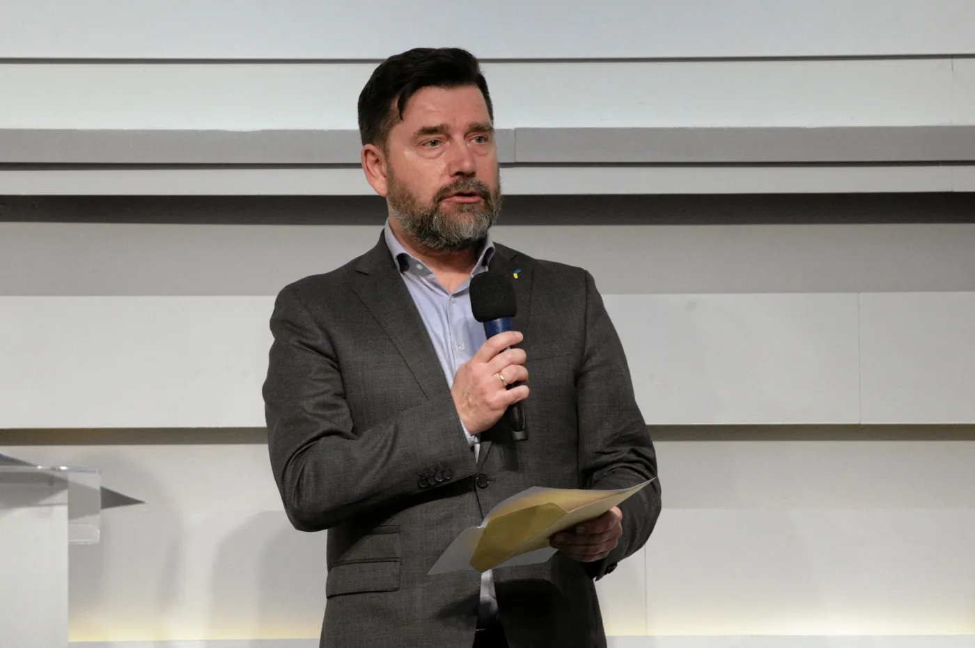 Odwołany szef PAP Surmacz idzie na wojnę z nowym prezesem Markiem Błońskim