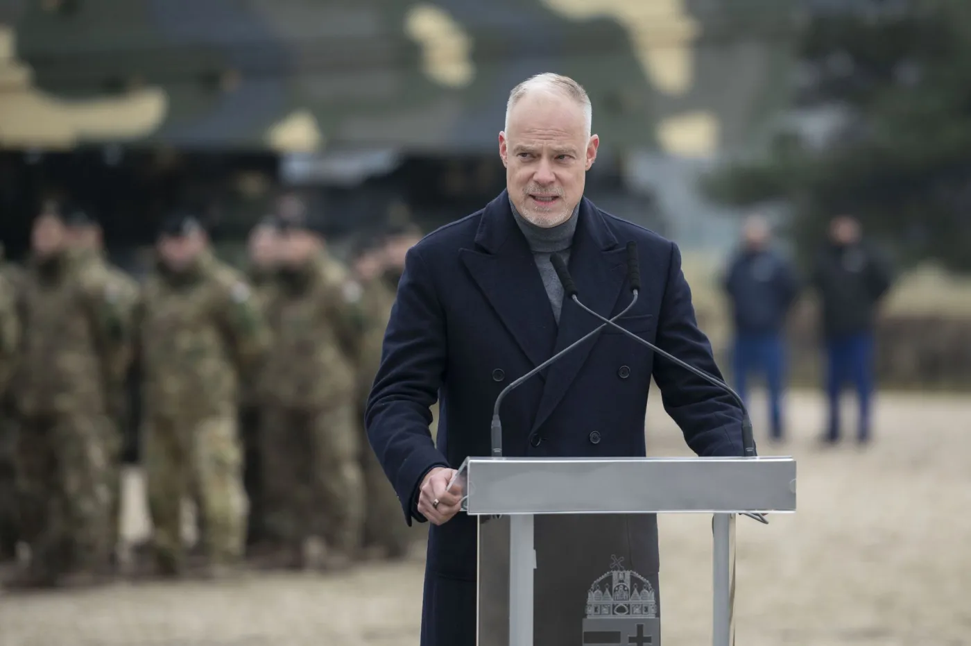 Minister obrony Węgier Kristof Szalay-Bobrovniczky