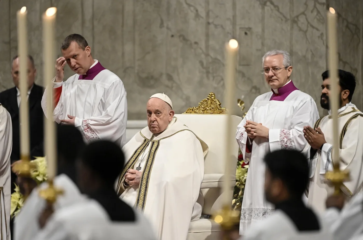 Franciszek piętnuje surogację. I potwierdza, że Watykan nie uznaje gender