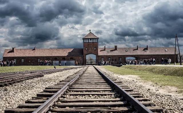 Ambasador Niemiec w Auschwitz-Birkenau: Barbarzyństwo trudne do zniesienia