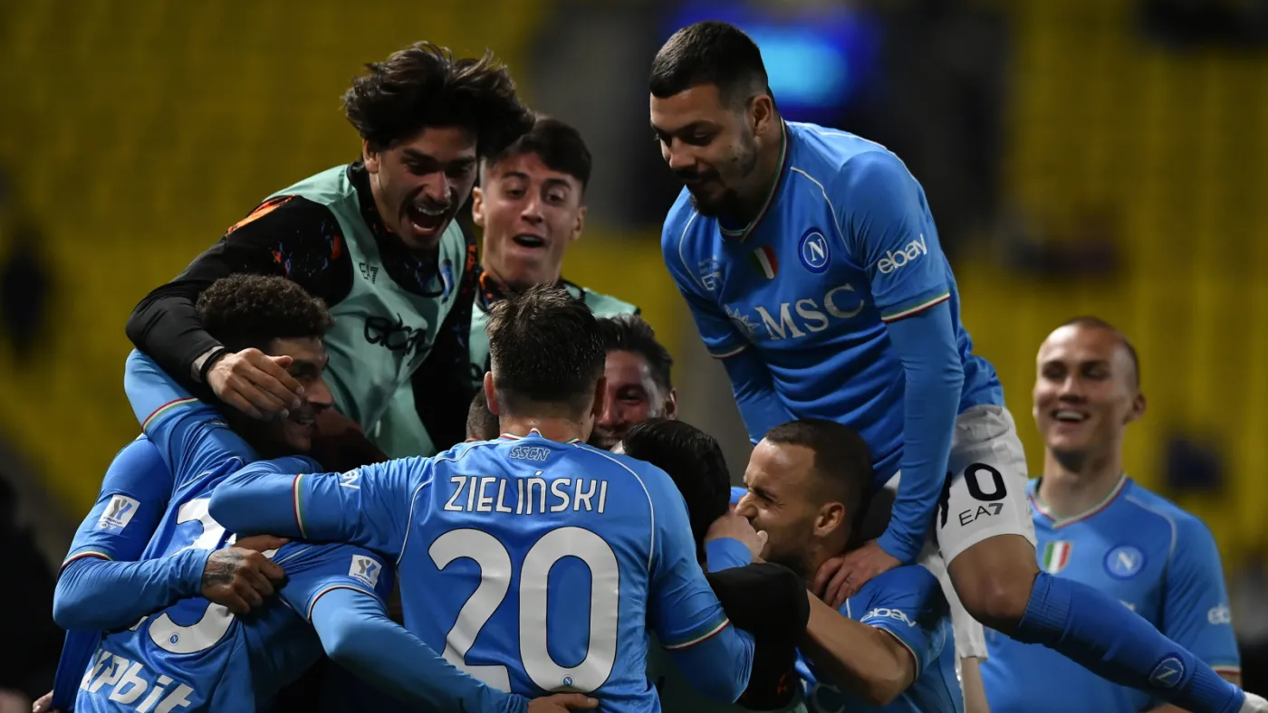 Napoli awansowało do finału Superpucharu Włoch. Zieliński wszedł z ławki