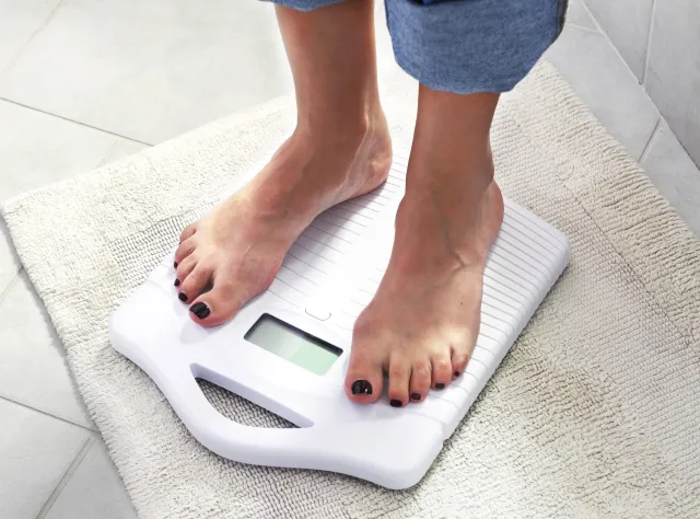 Zmniejszenie żołądka. Co to jest bariatria i na czym polega leczenie otyłości?