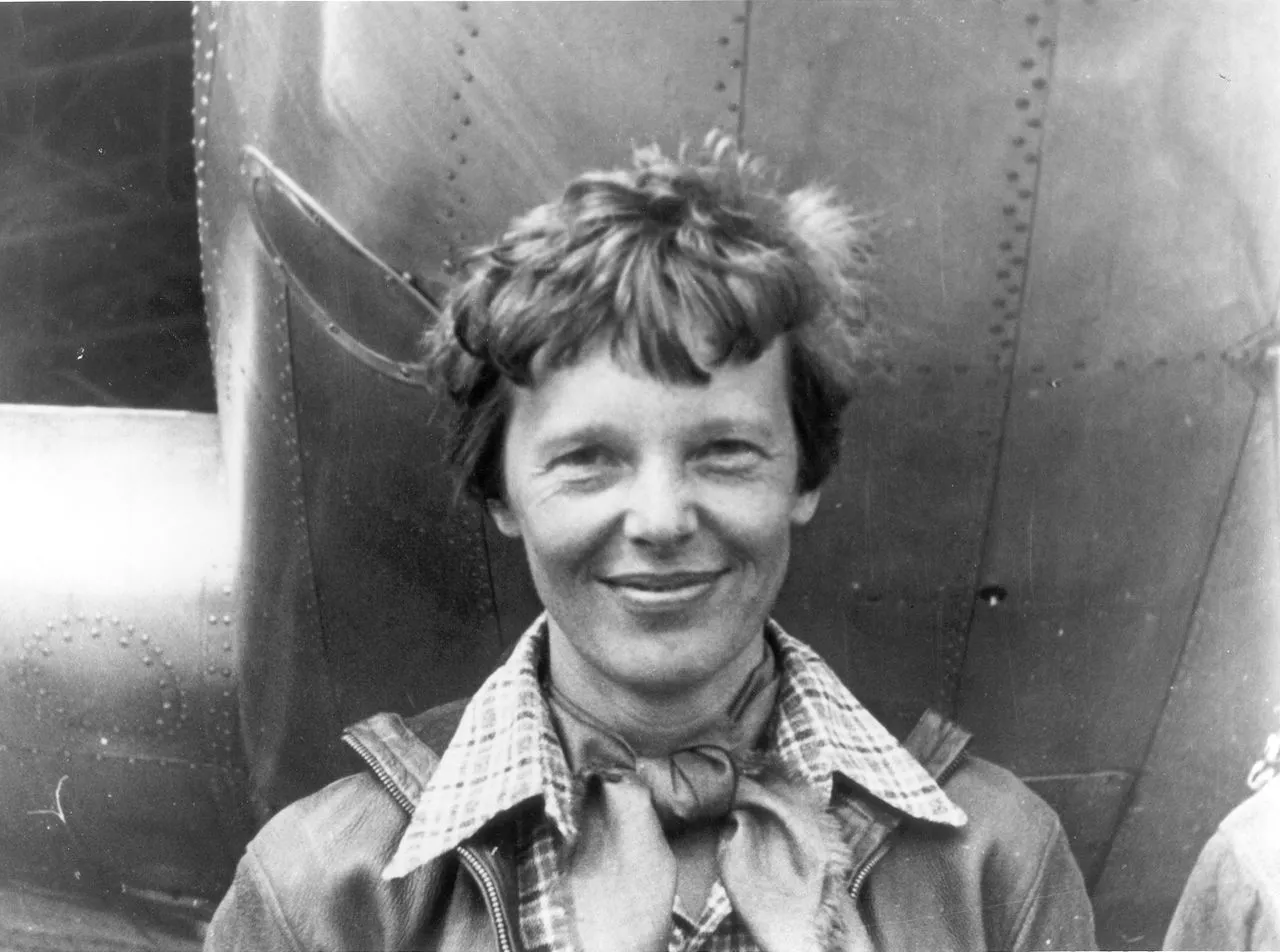 Odnalazł się wrak samolotu legendarnej pilotki Amelii Earhart? Sensacyjne doniesienia