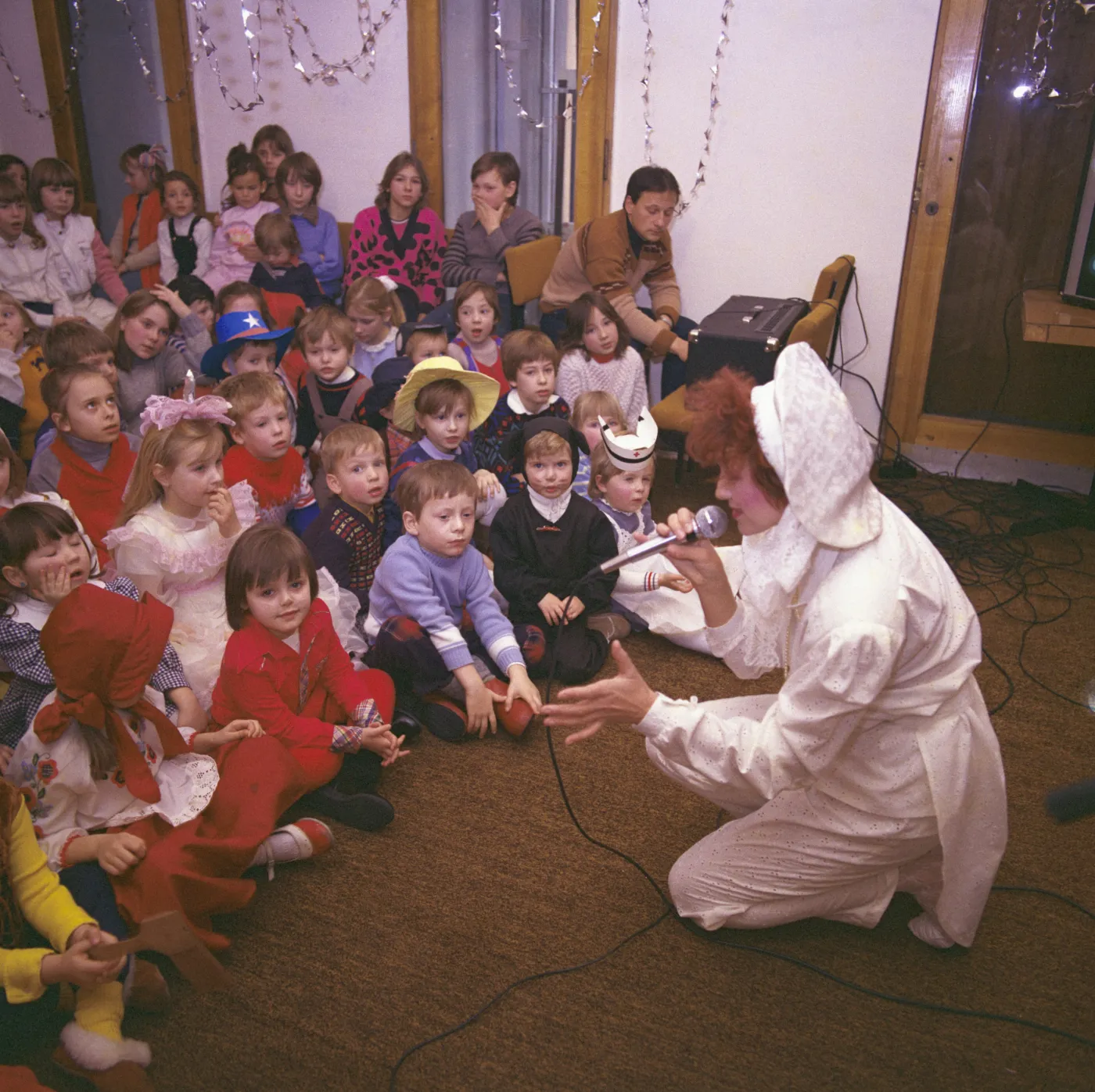 pap-19870200-00i-38085291.jpg