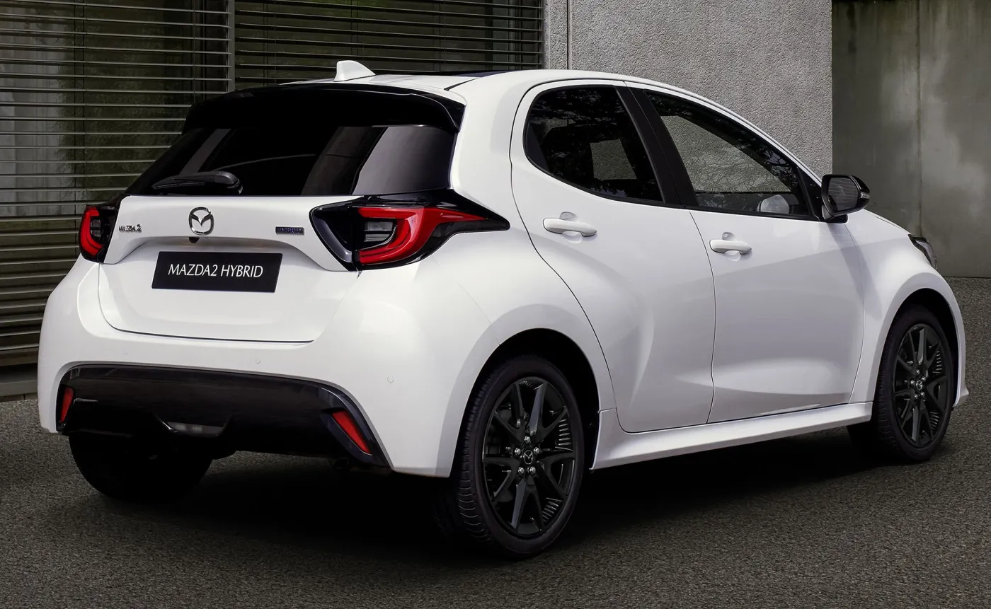 mazda-2-hybrid-38087401.jpg