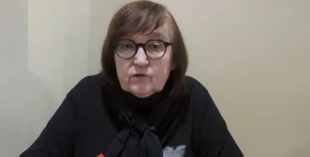 Matka Nawalnego widziała ciało syna. "Szantażują mnie"