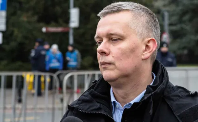 Siemoniak o Instytucie Rodziny i Demografii: Będą tam siedzieć i marnować publiczne pieniądze