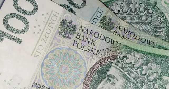 Podwyżka wieku emerytalnego: najpierw na emerytury 5 lat dłużej poczekają kobiety, a co potem