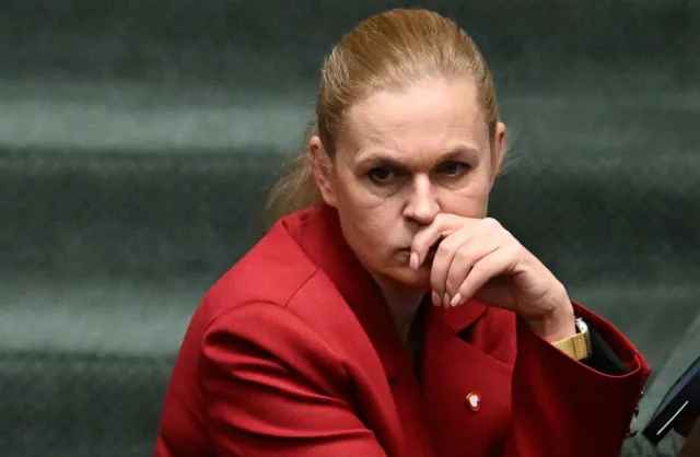 Katecheci piszą list do Nowackiej. "Dla wielu jest to jedyne źródło utrzymania"